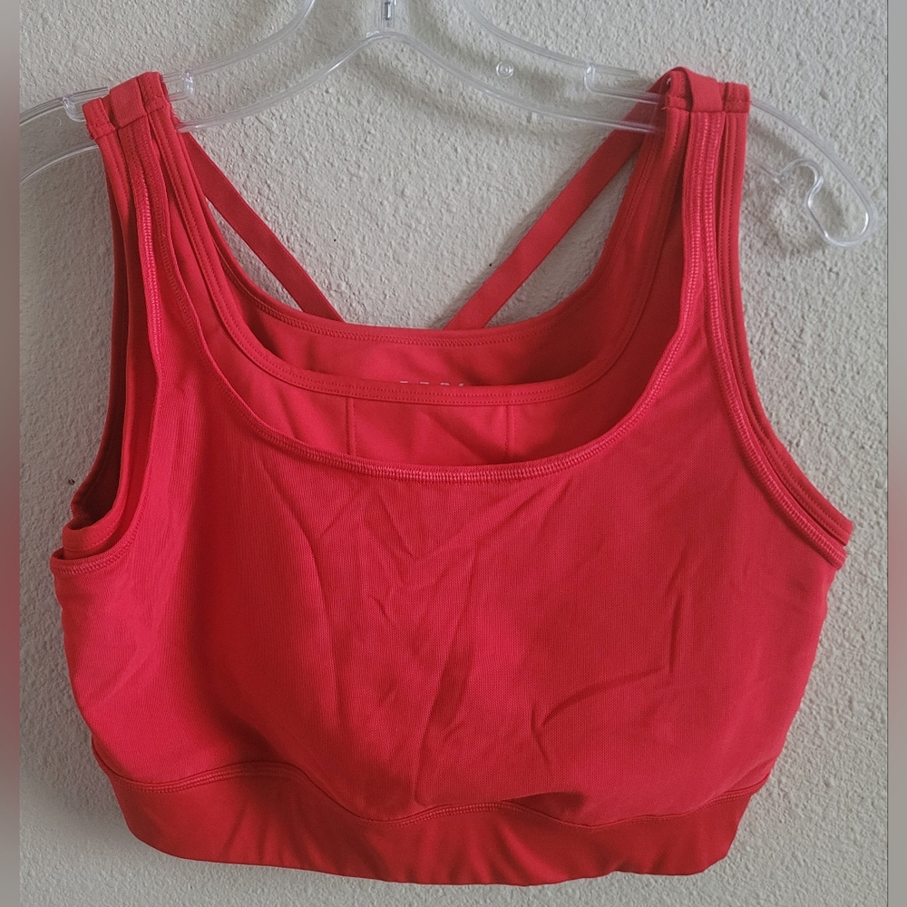 WAVY | Sz Medium Red Sports bra